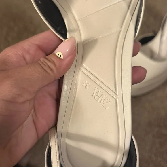 Zara Women's White Platform Heels - Picture 6 of 6
